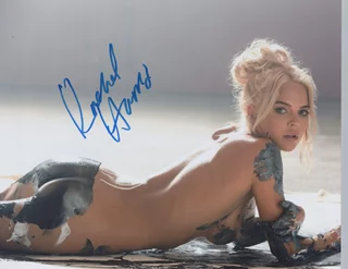 Rachel Harris autograph