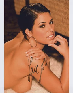 Janine Habeck autograph