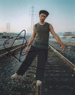 Archie Madekwe autograph