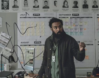 Himesh Patel autograph