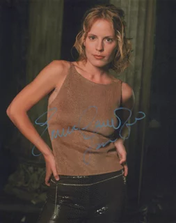 Emma Caulfield autograph