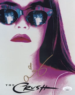 Alicia Silverstone autograph