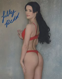 Lilly Redd autograph