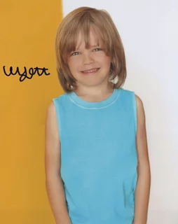 Wyatt Solis autograph