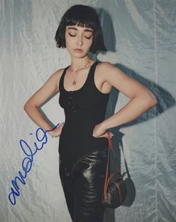 Amalia Ulman autograph