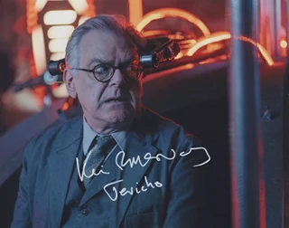 Kevin McNally autograph