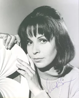 Claire Bloom autograph