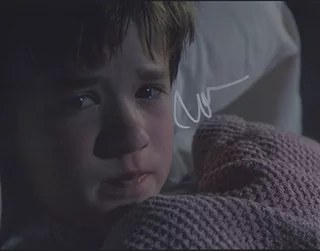 Haley Joel Osment autograph
