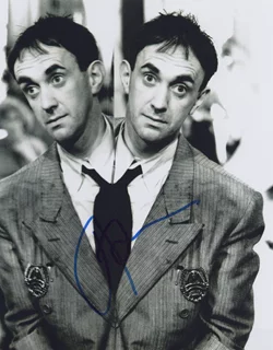 Jonathan Pryce autograph