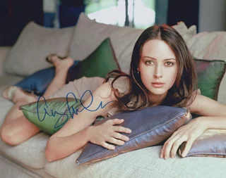 Amy Acker autograph