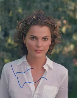 Keri Russell autograph