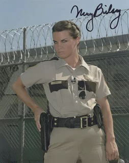 Mary  Birdsong autograph