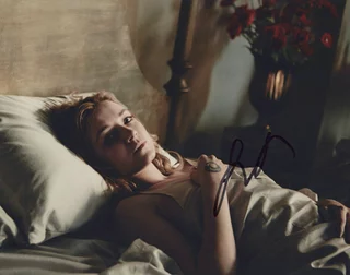 Sarah Bolger autograph