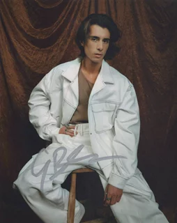 Georgie Farmer autograph