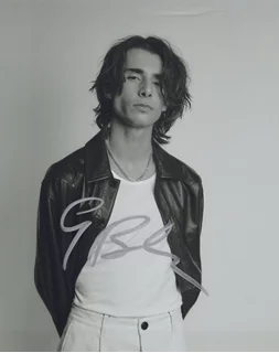 Georgie Farmer autograph