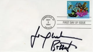 Jacqueline Bisset autograph