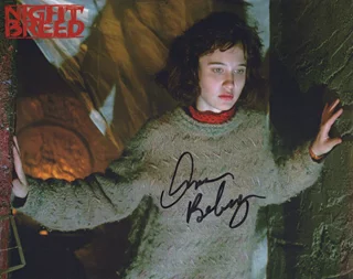 Anne Bobby autograph
