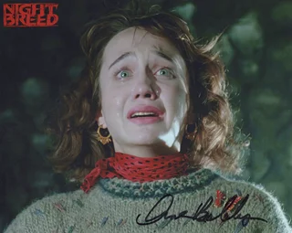 Anne Bobby autograph