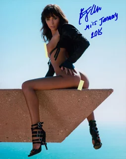 Brittny Ward autograph