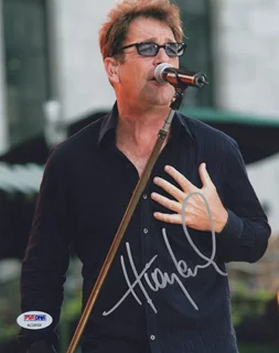 Huey Lewis autograph