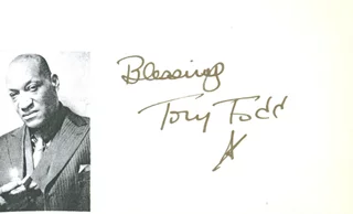 Tony Todd autograph