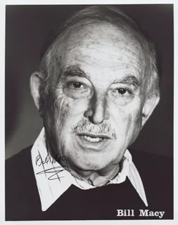 Bill Macy autograph