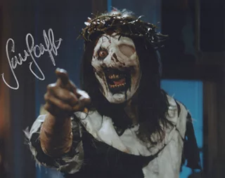 Samantha Scaffidi autograph