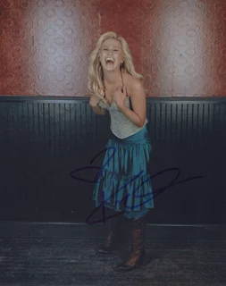 Kellie Pickler autograph