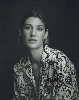 Grace Glowicki autograph