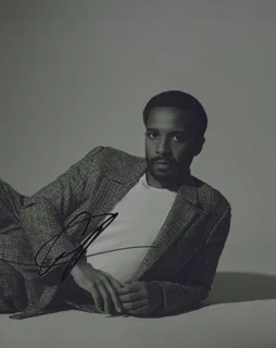 Andre Holland autograph