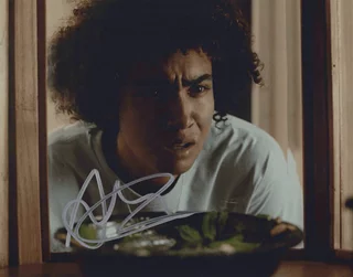 Archie Madekwe autograph