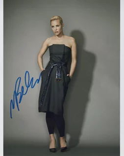 Maria Bello autograph