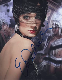 Elizabeth Debicki autograph