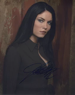 Jodi Lyn O'Keefe autograph