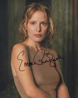 Emma Caulfield autograph