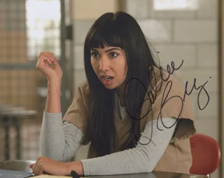 Jackie Cruz autograph