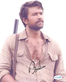 Brandon Sklenar autograph