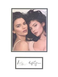 Kendall and Kylie Jenner autograph