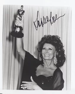 Sophia Loren autograph