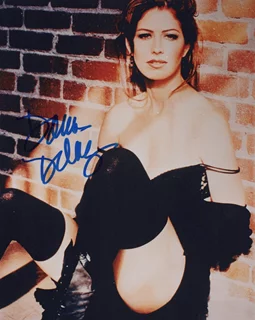 Dana Delany autograph
