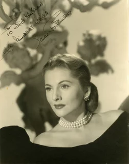 Joan Fontaine autograph