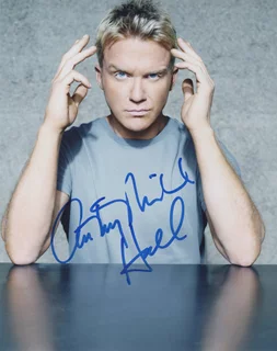 Anthony Michael Hall autograph