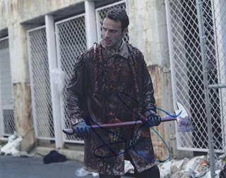 Andrew Lincoln autograph