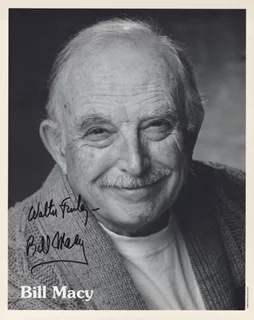 Bill Macy autograph