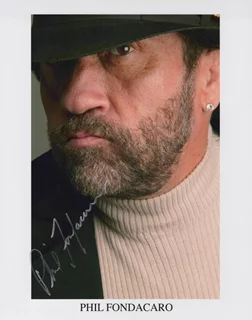 Phil Fondacaro autograph