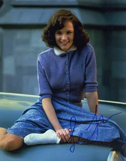 Lea Thompson autograph