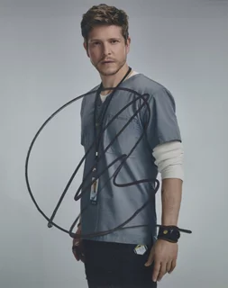 Matt Czuchry autograph