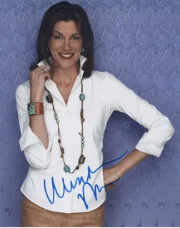 Wendie Malick autograph