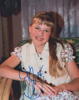 Jodie Sweetin autograph