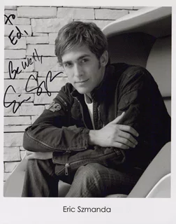 Eric Szmanda autograph